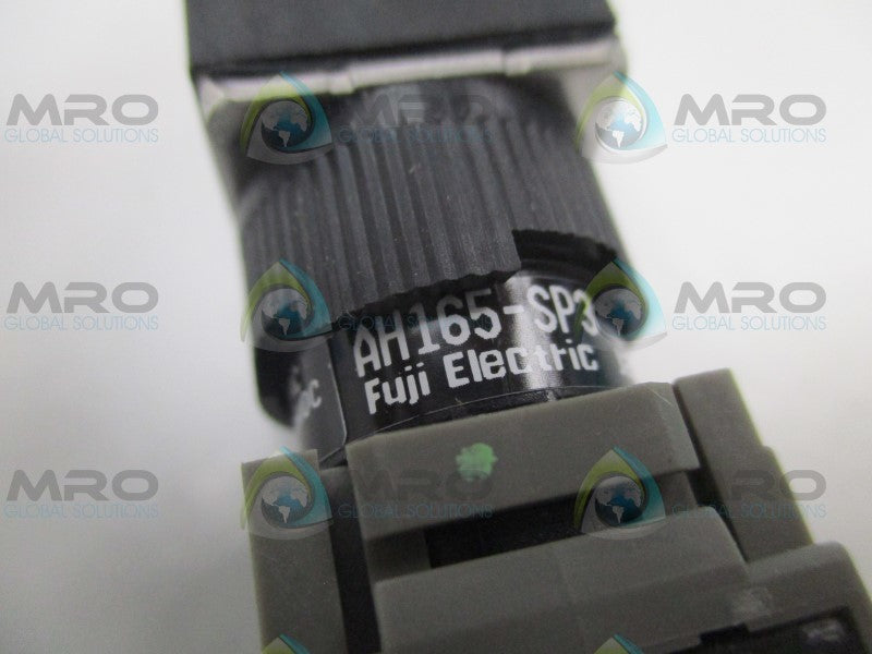 FUJI ELECTRIC AH165-SP3B33 COMMAND SWITCH  NSMP