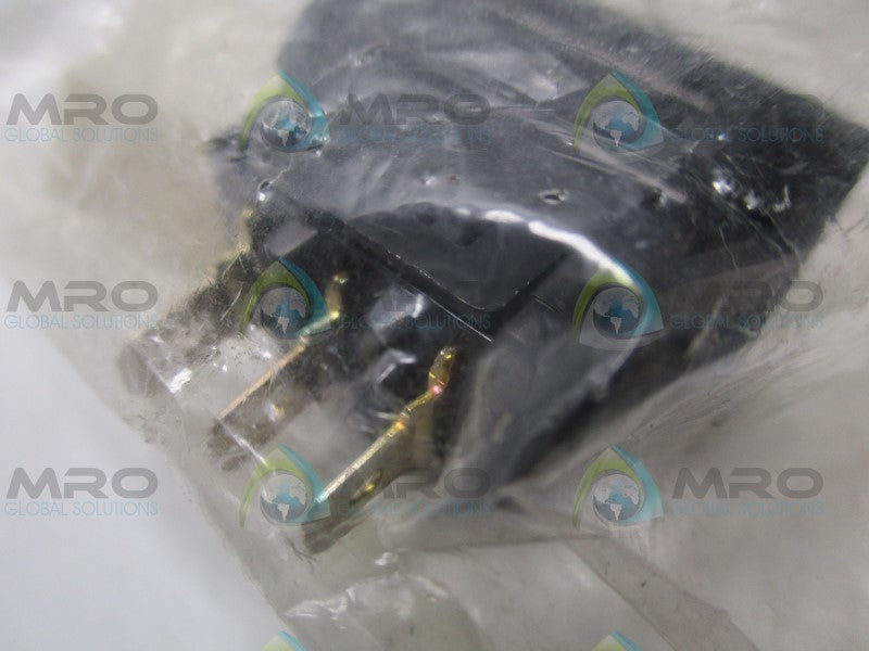FUJISOKU HLS112D ON-ON ROCKER SWITCH PANEL  NSNP