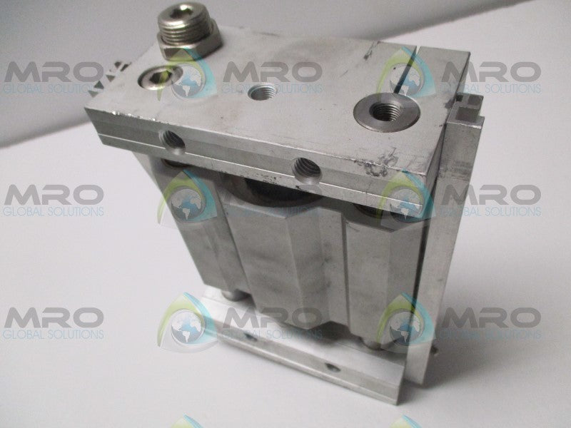 SMC CDY1S32H-35 RODLESS SLIDE CYLINDER  UNMP