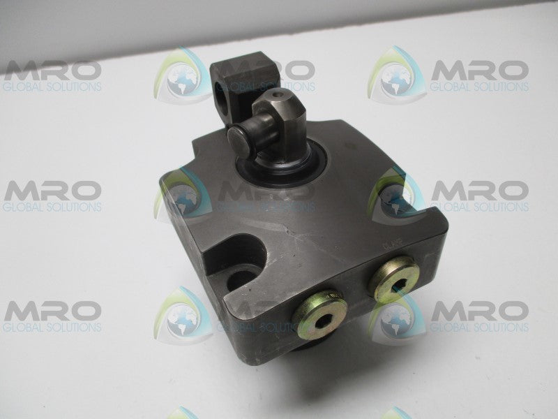 PASCAL CLW16-F0 SWING CLAMP  NSNP