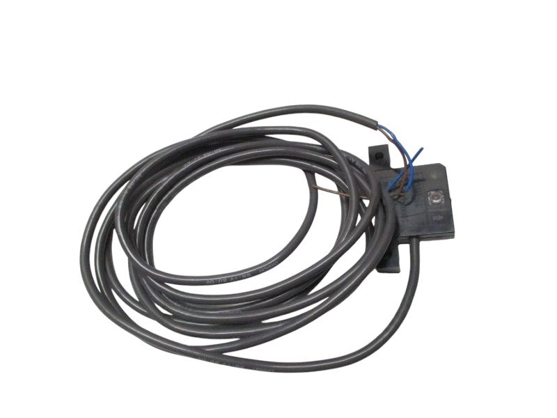 OMRON E3HF-IL PHOTOELECTRIC EMITTER (MISSING ACCESSORIES)  NSNP