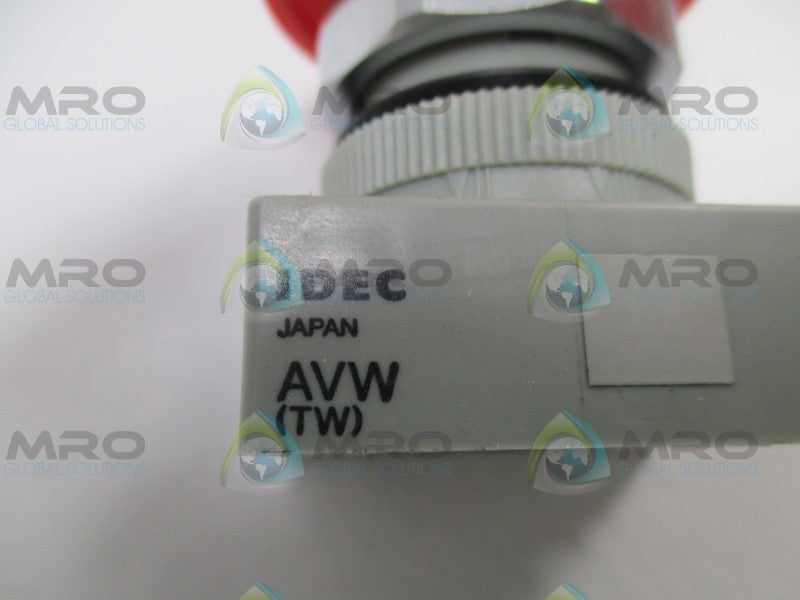 IDEC AVW402-R EMERGENCY RED PUSHBUTTON (AS PICTURED)  NSMP