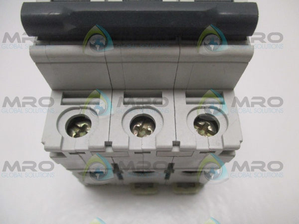 SQUARE D KQ10C340 CIRCUIT BREAKER 40A  NSNP