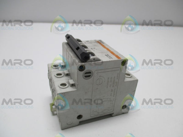 MERLIN GERIN 12022 C45AD CIRCUIT BREAKER 10A  UNMP