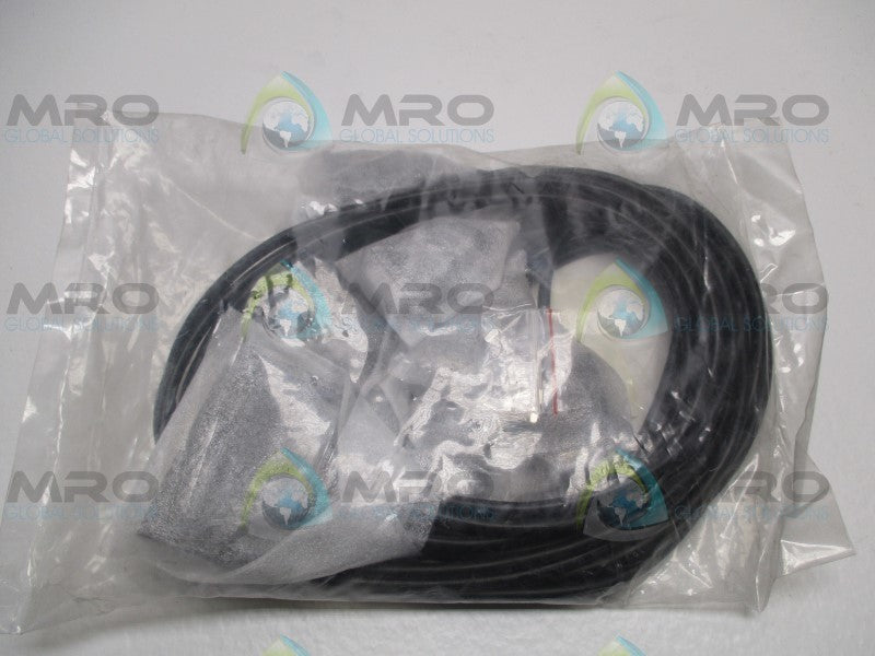 MOXA CBL-M62M9x8-100 1701010610110 CABLE W/ CONNECTOR * NEW IN FACTORY BAG *