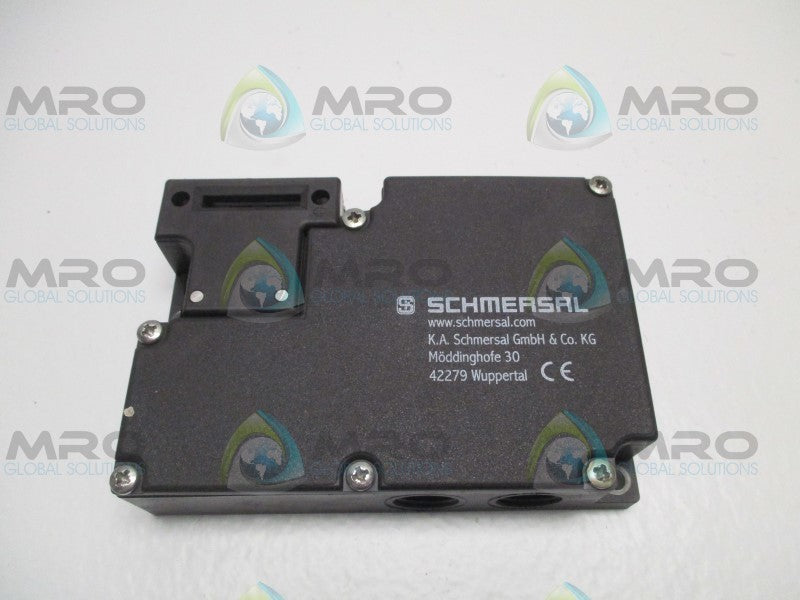 SCHMERSAL AZM161SK-12/12RKA-024 SAFETY INTERLOCK SWITCH  UNMP