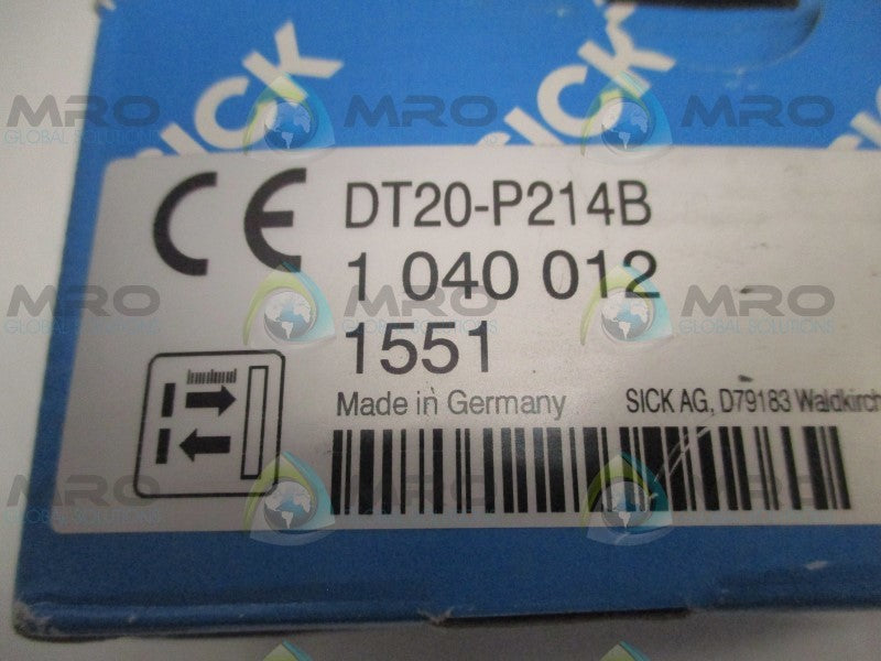 SICK DT20-P214B DISTANCE PROXIMITY SENSOR  NSMP