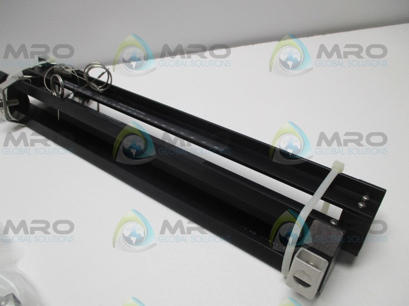 SIEMENS 7ME39600MA00 DEDICATED UNIVERSAL MOUNTING TRACK  NSNP