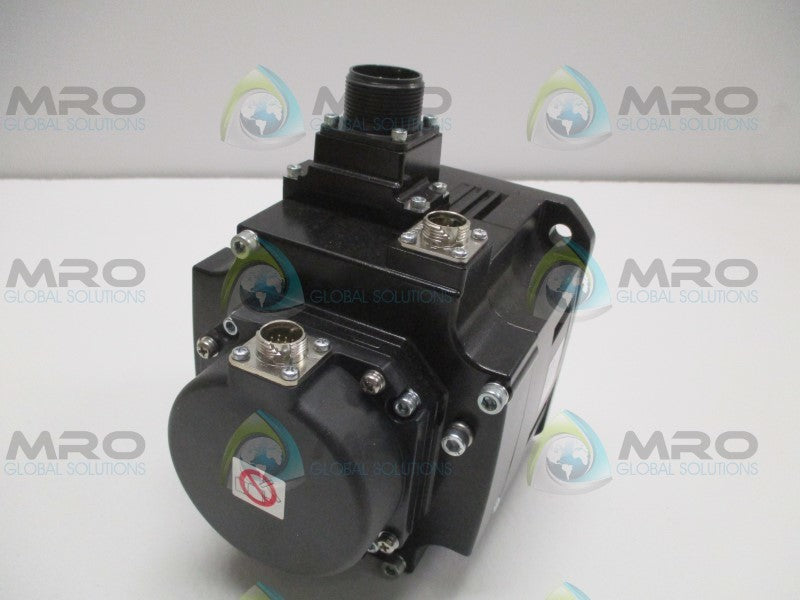 MITSUBISHI HG-SR52B AC SERVO MOTOR 2000/RPM  NSMP