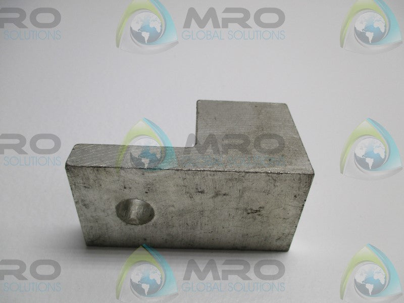 BURNDY KA40U 300-800MCM WIRE LUG  NSNP