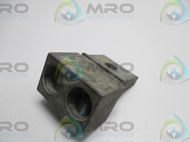 ILSCO D2445 600MCM-2 MECHANICAL LUG  UNMP
