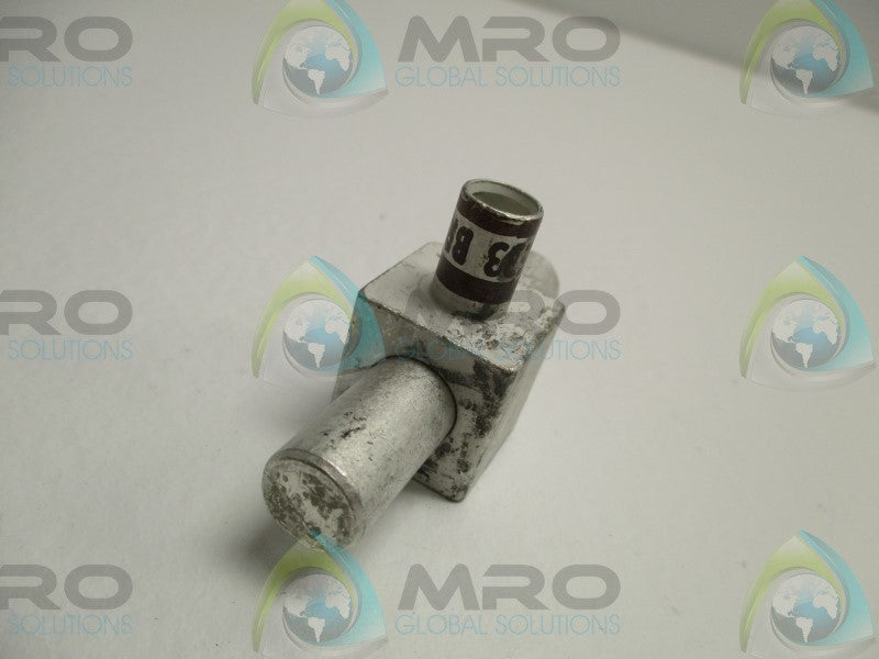 THOMAS & BETTS M2D2M-3 UNINSULATED DOUBLE MALE DISCONNECT  NSNP