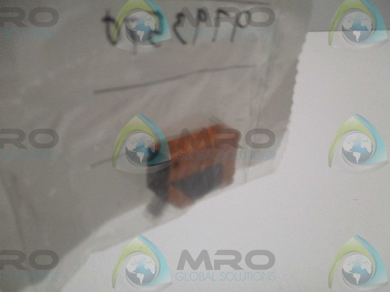 IFM EFECTOR IN5212 INDUCTIVE SENSOR  NSMP