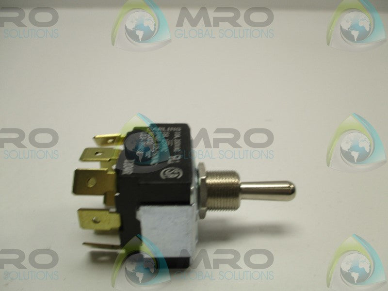 CARLING 1104R TOGGLE SWITCH  NSNP