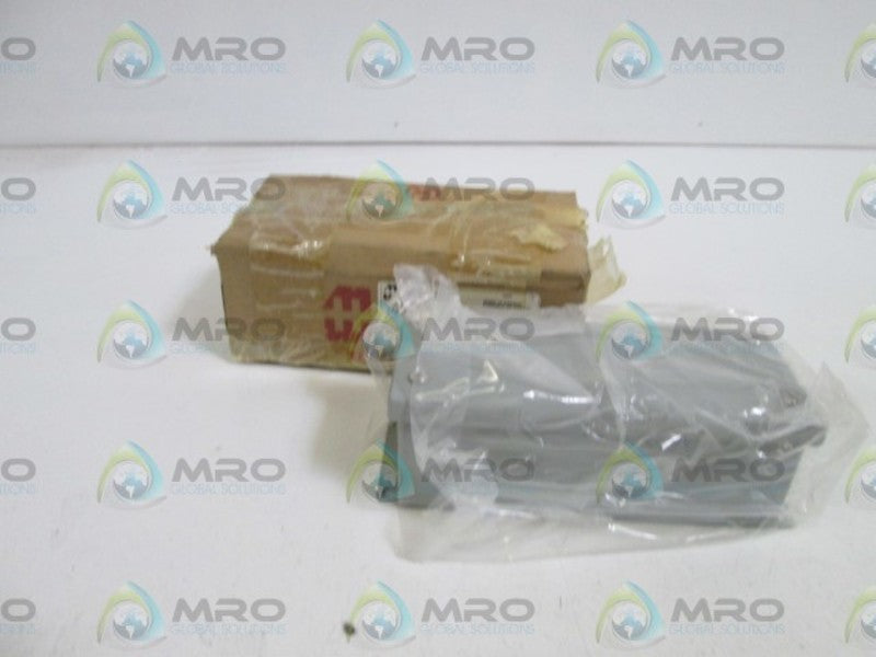 HAMMOND 1436C  NSMP