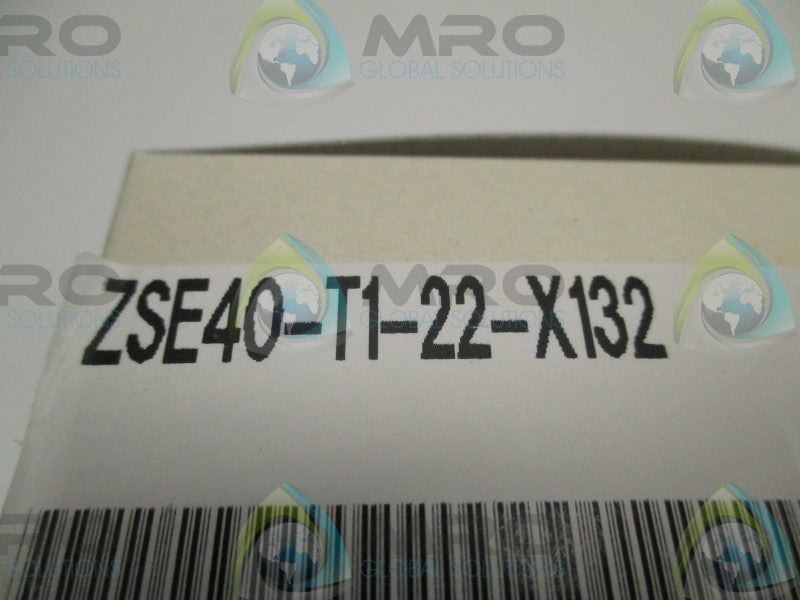 SMC ZSE40-T1-22-X132 VACUUM PRESSURE SWITCH  NSMP
