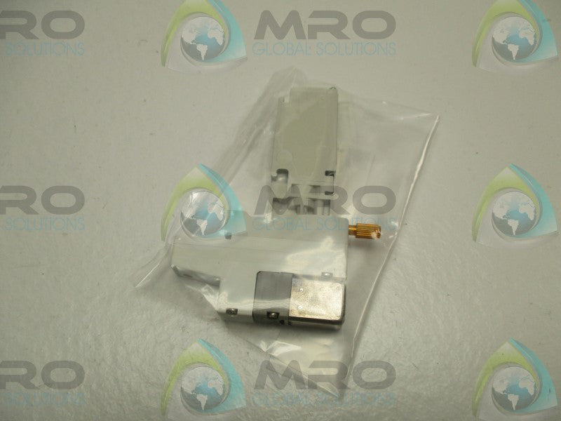 SMC VQC1100NR-5C1 SOLENOID VALVE  NSMP