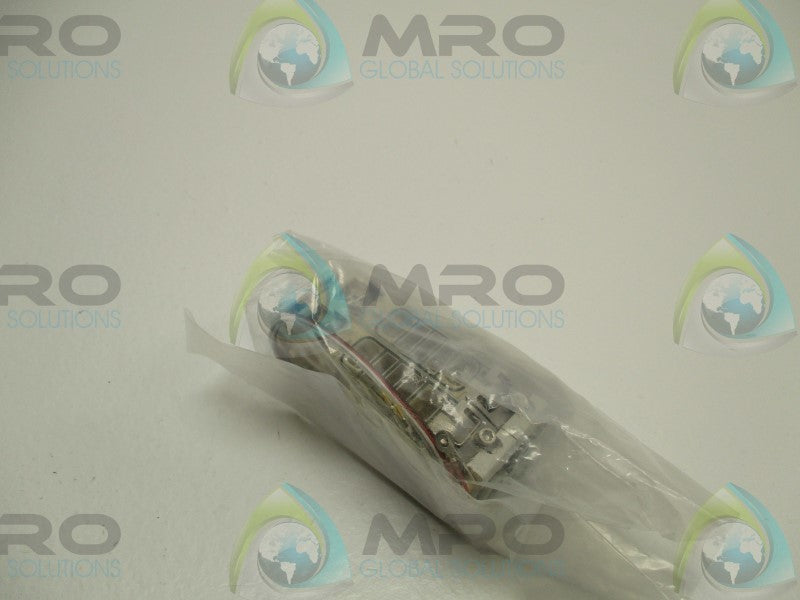 SMC VVQ2000-1A-F1-C8 MANIFOLD BLOCK (PKG. OF 2)  NSMP