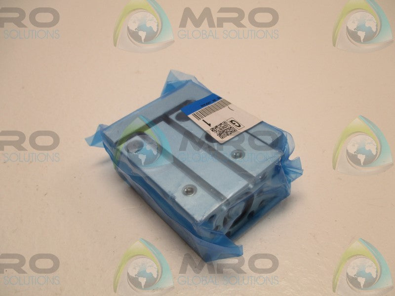SMC MXH16-10 PNEUMATIC LINEAR SLIDE CYLINDER  NSMP
