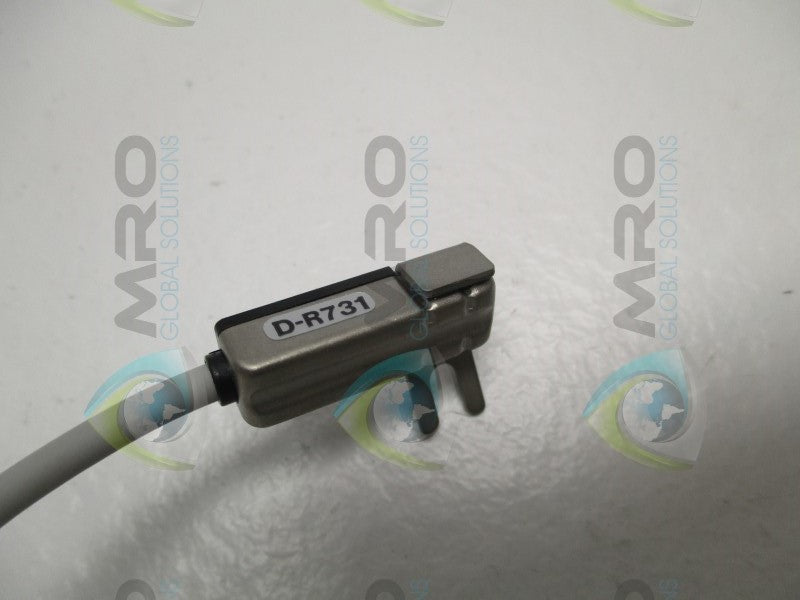 SMC D-R731 MAGNETIC AUTO REED SWITCH (AS PICTURED)  NSNP