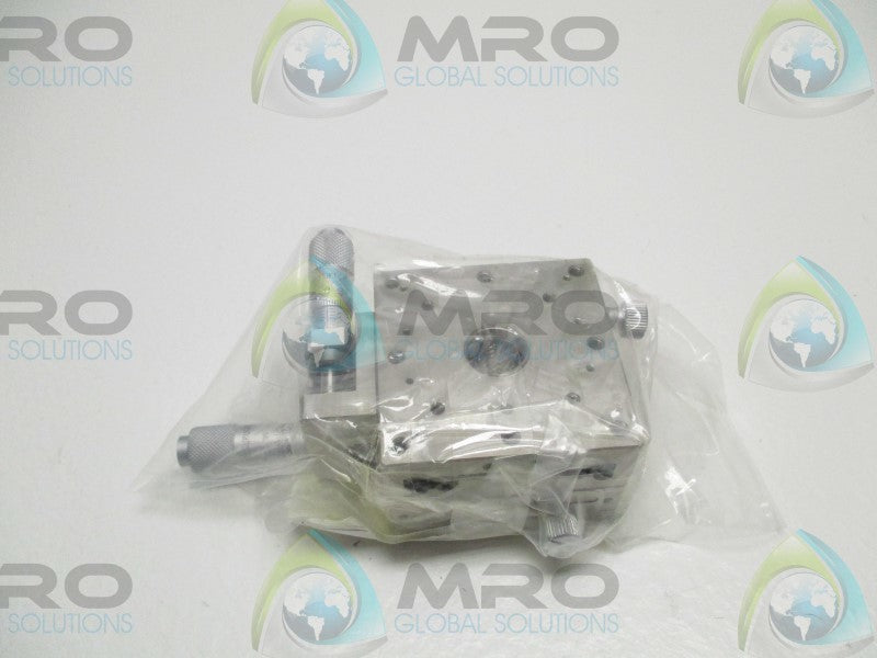 SURUGA SEIKI UD3230 LINEAR STAGE  NSMP