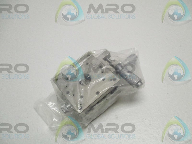 SURUGA SEIKI UD3230 LINEAR STAGE  NSMP
