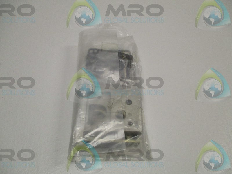 SMC ZZM02-04B VACUUM EJECTOR MANIFOLD  NSNP
