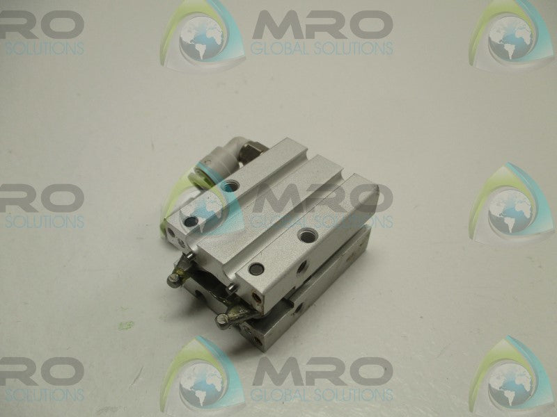 SMC MHZ2-16D PARALLEL GRIPPER (AS PICTURED)  UNMP