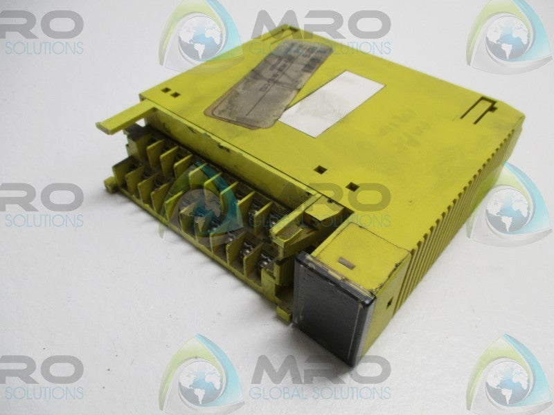 FANUC A03B-0819-C153 OUTPUT MODULE  UNMP