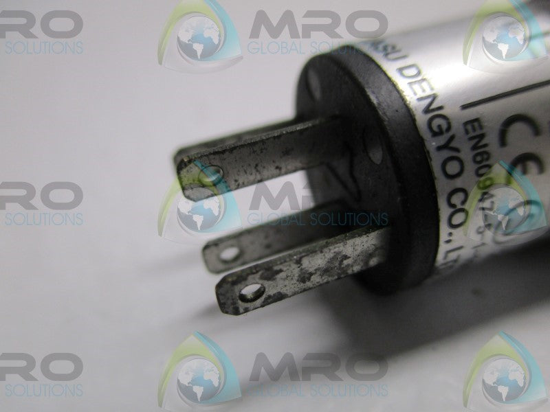 MARUYASU DENGYO QSL-241LE AMBER PUSHBUTTON SWITCH  UNMP