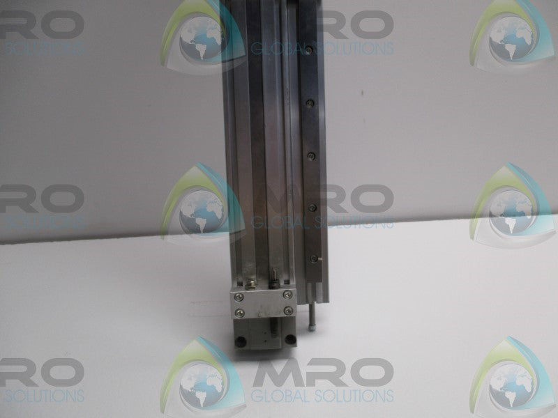 SMC MY1H40TNG-650L-XB11 RODLESS CYLINDER (AS PICTURED)  NSNP