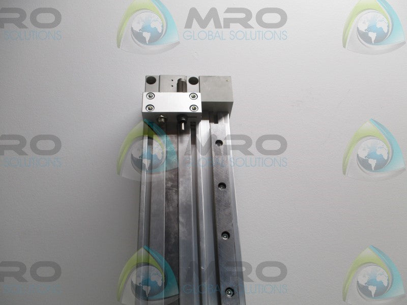 SMC MY1H40TNG-650L-XB11 RODLESS CYLINDER (AS PICTURED)  NSNP