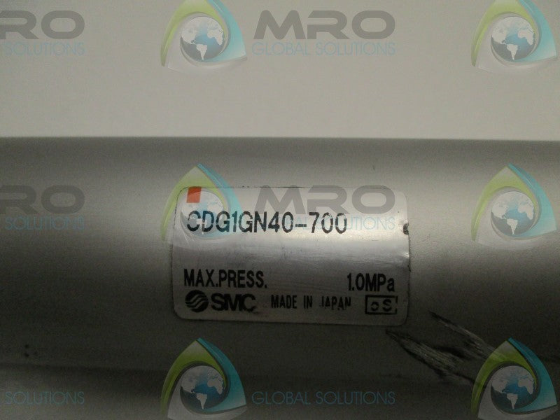 SMC CDG1GN40-700 PNEUMATIC CYLINDER  NSNP