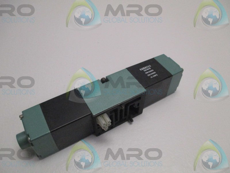 NUMATICS 152SS500K000040 SOLENOID VALVE (AS PICTURED)  NSNP