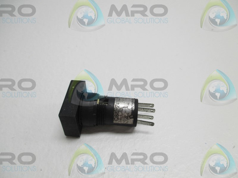 MARUYASU DENGYO QSL-241LE RED PUSHBUTTON SWITCH  UNMP