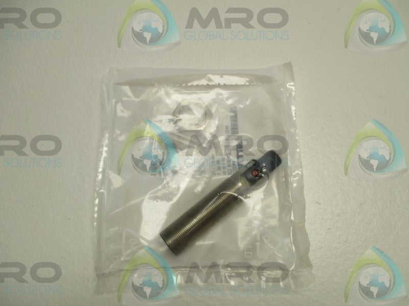 BALLUFF BCSM18B4I3-POC80D-S04K CAPACTIVE SENSOR  NSMP