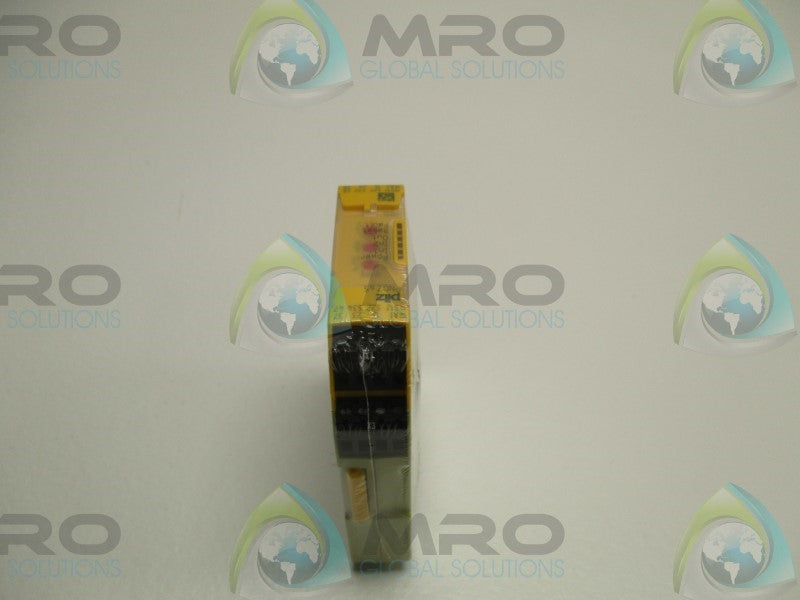 PILZ PNOZs524VDC2n/o2n/ot SAFETY RELAY * NEW IN ORIGINAL PACKAGE *
