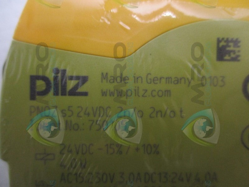 PILZ PNOZs524VDC2n/o2n/ot SAFETY RELAY * NEW IN ORIGINAL PACKAGE *