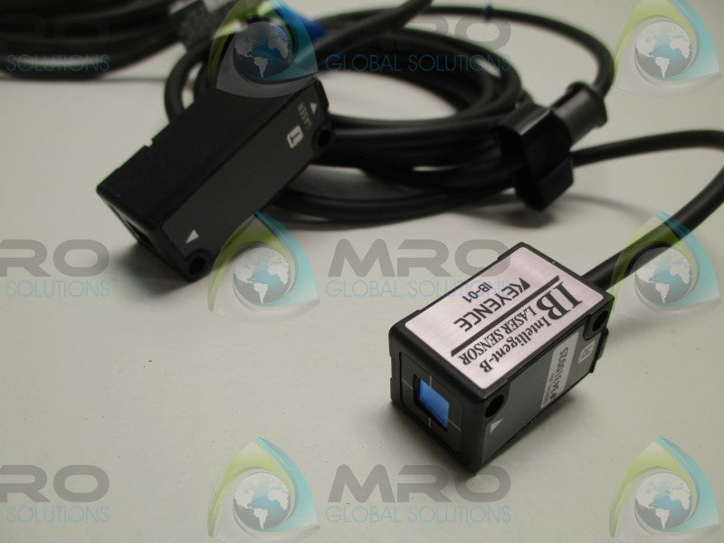 KEYENCE IB-01 LASER SENSOR  NSMP