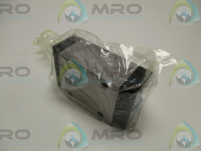 STAR 1621-214-10 RUNNER BLOCK/BALL RAIL  NSMP