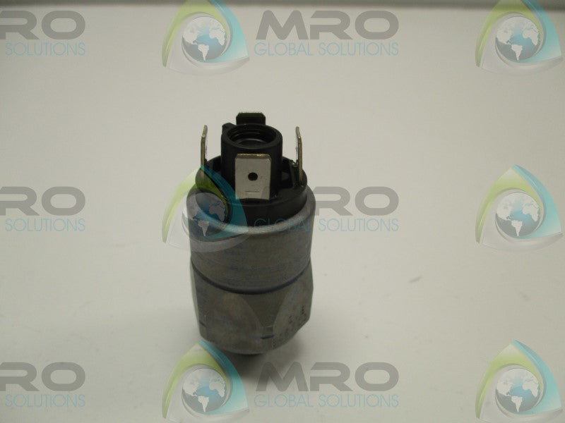 INDUSTRIAL MRO #805703 * NEW IN ORIGINAL PACKAGE *