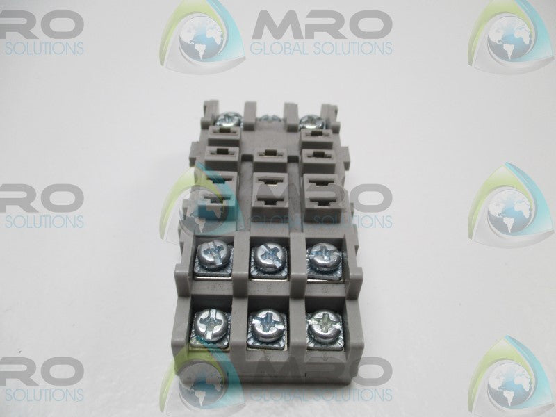 DAYTON 5X853F RELAY SOCKET  NSNP