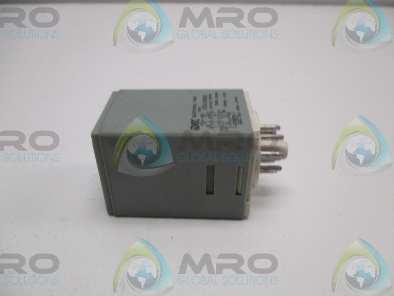 IDEC RTB-CP2ND ELECTRONIC TIMER 9.99s  UNMP
