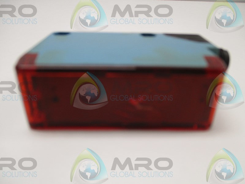 SICK WL250-P430 PHOTOELECTRIC SENSOR (AS PICTURED)  UNMP