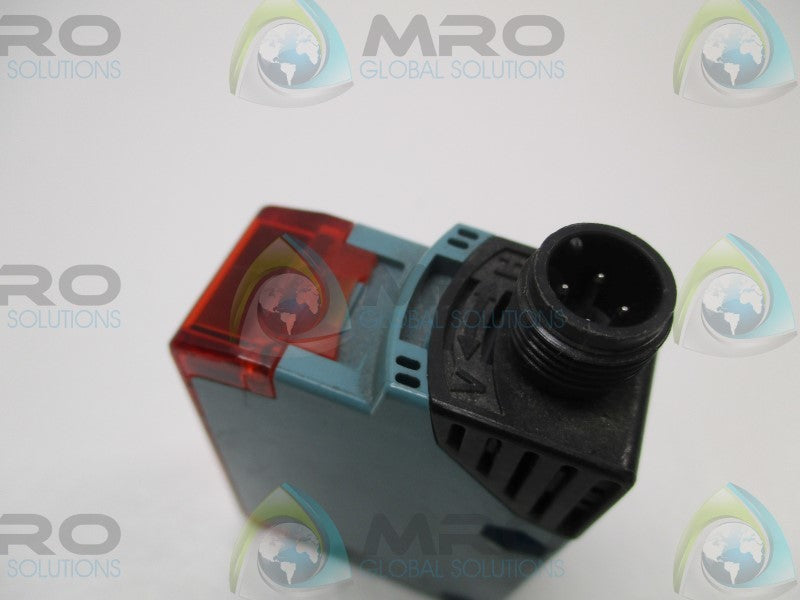 SICK WL250-P430 PHOTOELECTRIC SENSOR (AS PICTURED)  UNMP
