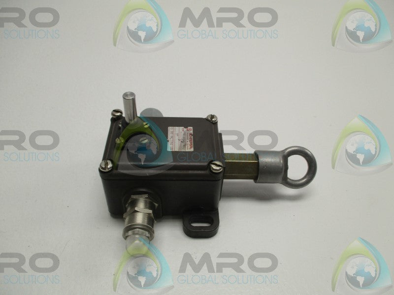 SCHMERSAL TQ441-401/01y SAFETY CABLE PULL  UNMP