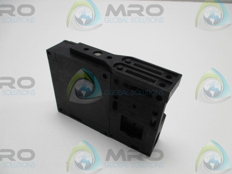 SCHMERSAL AZM160-11y INTERLOCK SAFETY SWITCH  UNMP