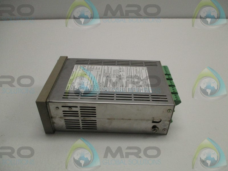 SAMSON 6411 DIGITAL COMPACT CONTROLLER  UNMP