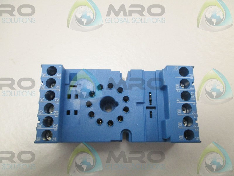 FINDER 90.03 RELAY SOCKET  NSNP