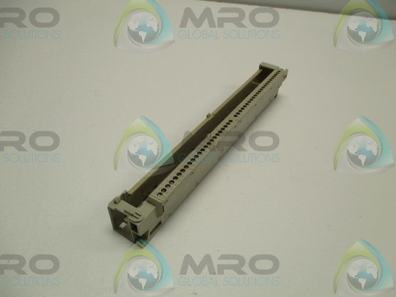SIEMENS 1NEZ8110206 TERMINAL BLOCK  UNMP